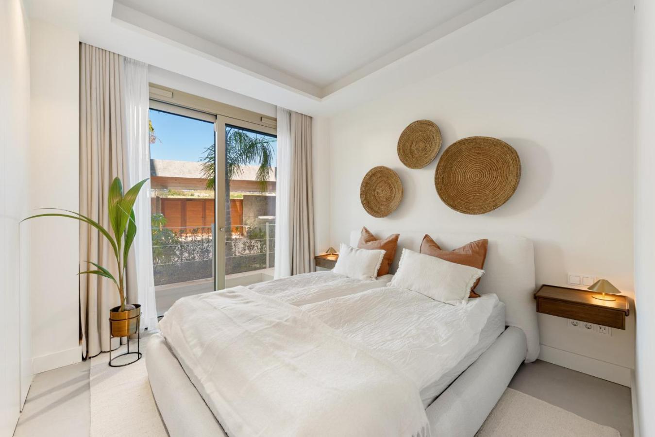 Benalus 4-bedroom Duplex In Golden Mile Apartamento