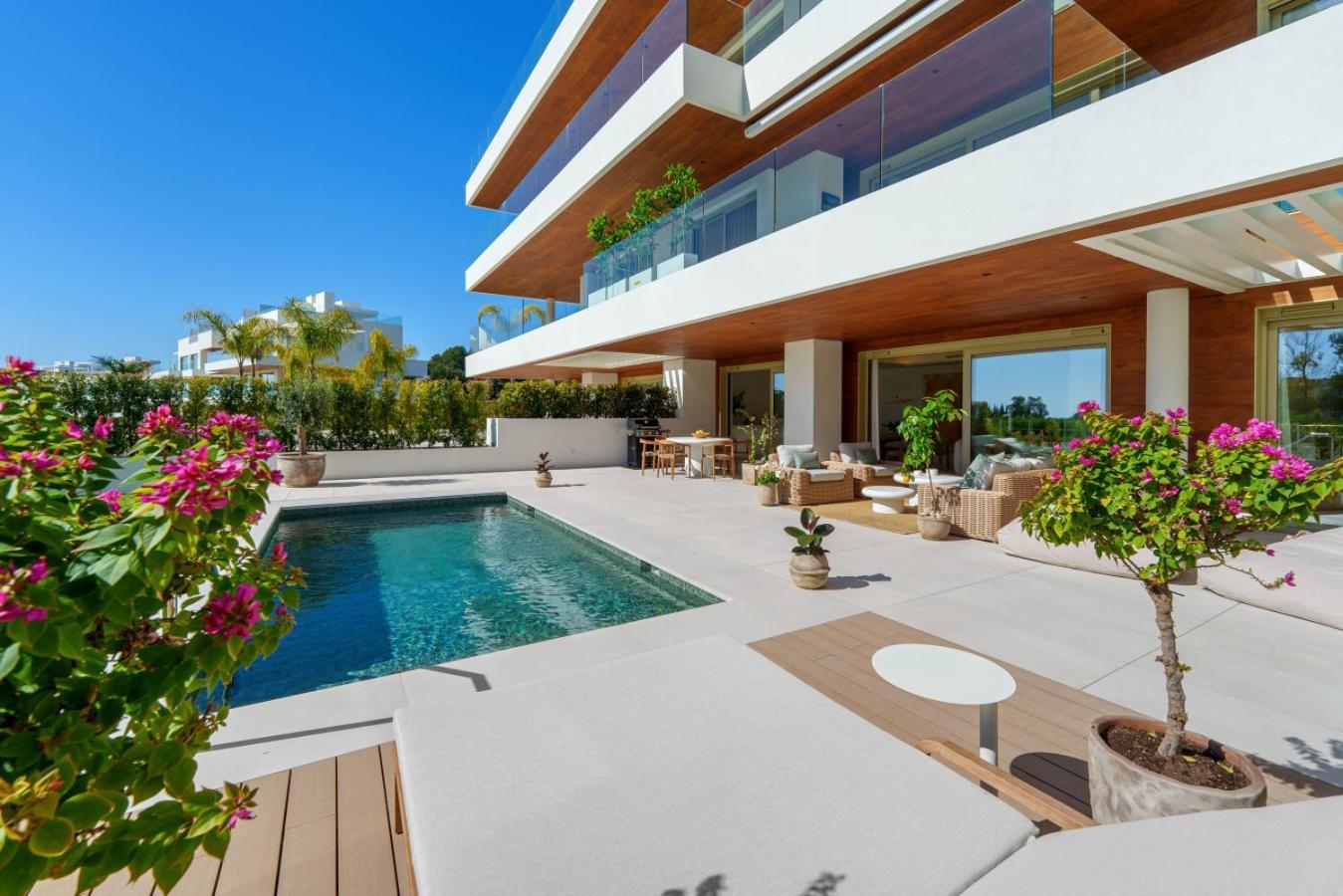 Benalus 4-bedroom Duplex In Golden Mile Apartamento *